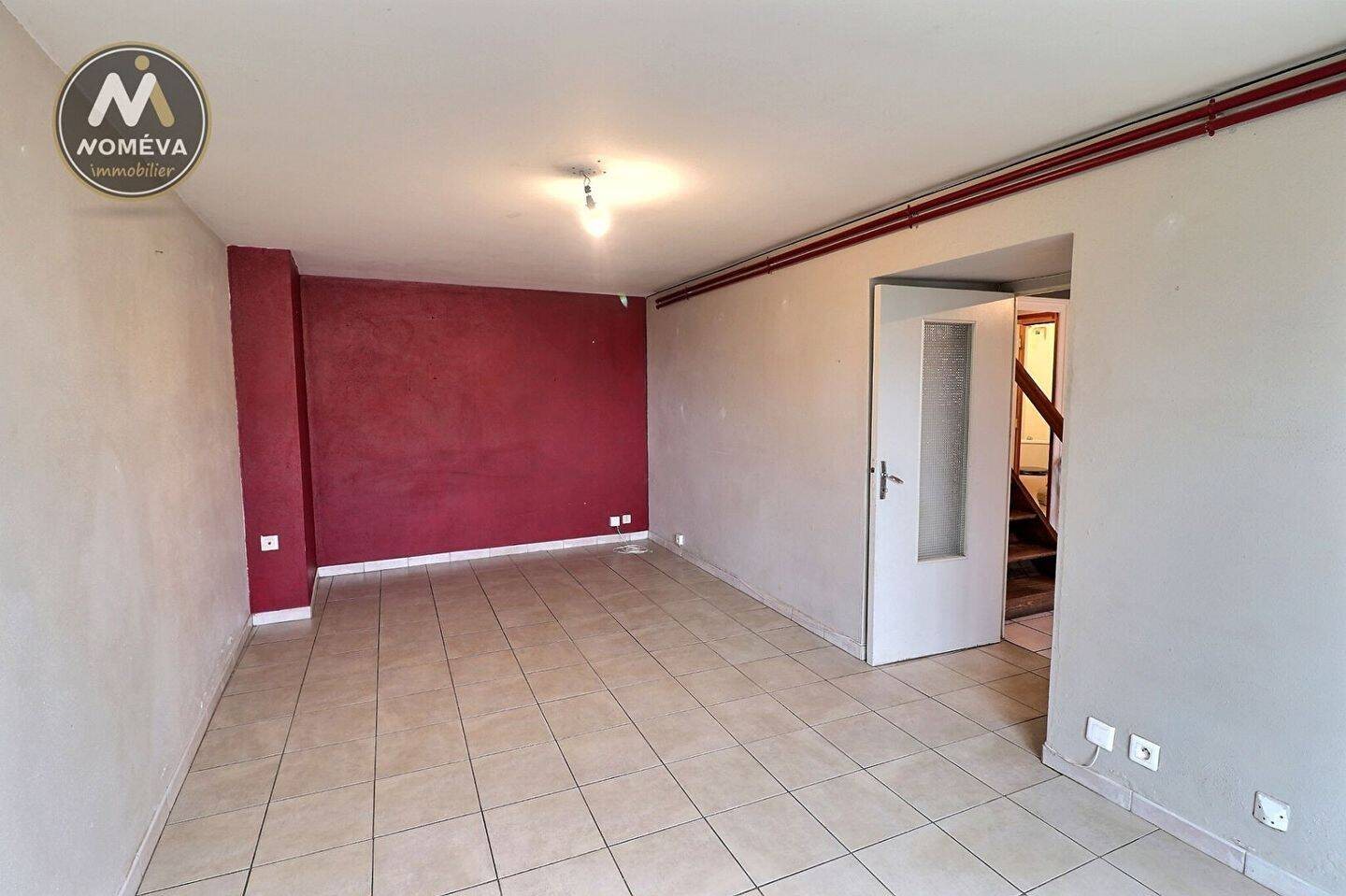 Maison à louer, 90m², Lapte