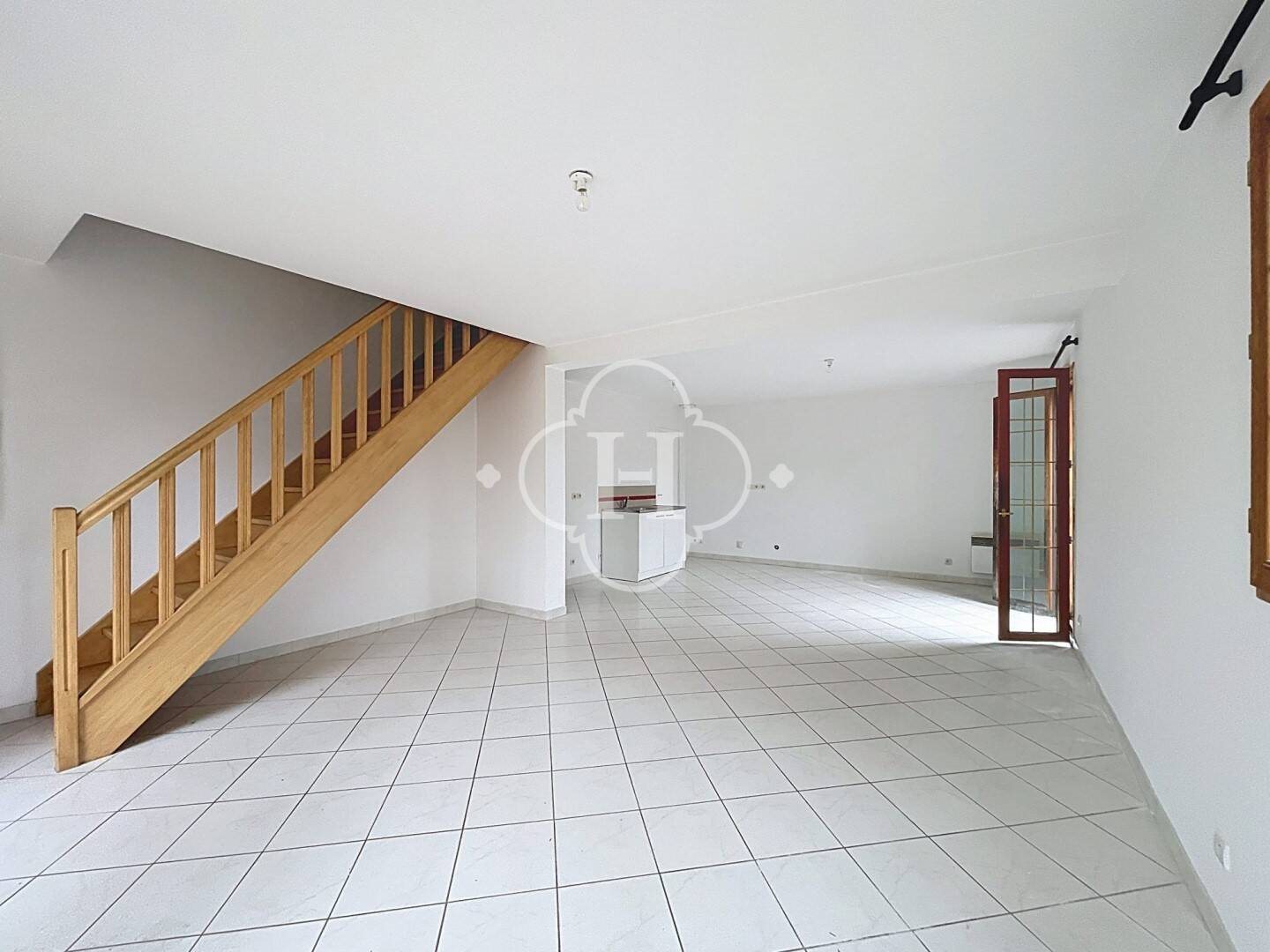 Maison à louer, 105m², Maurepas