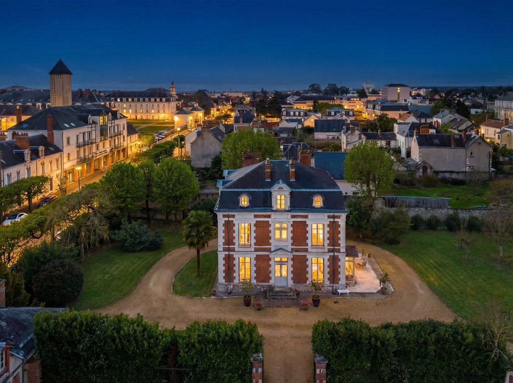 Maison à vendre, 240m², Blois