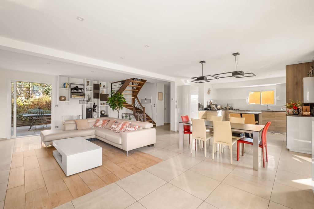 Maison à vendre, 210m², Sainte-Foy-lès-Lyon