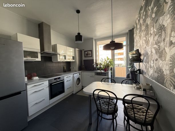 Appartement à vendre, 82m², Saint-Etienne
