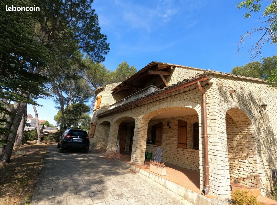 Maison à louer, 95m², Villeneuve-lès-Avignon