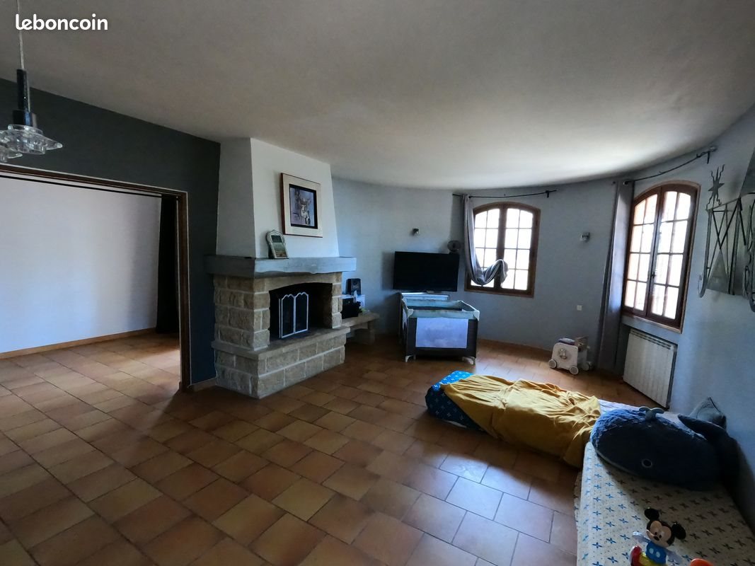Maison à louer, 95m², Villeneuve-lès-Avignon