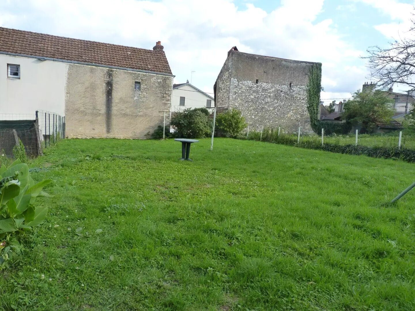 Maison à louer, 107m², Champvans