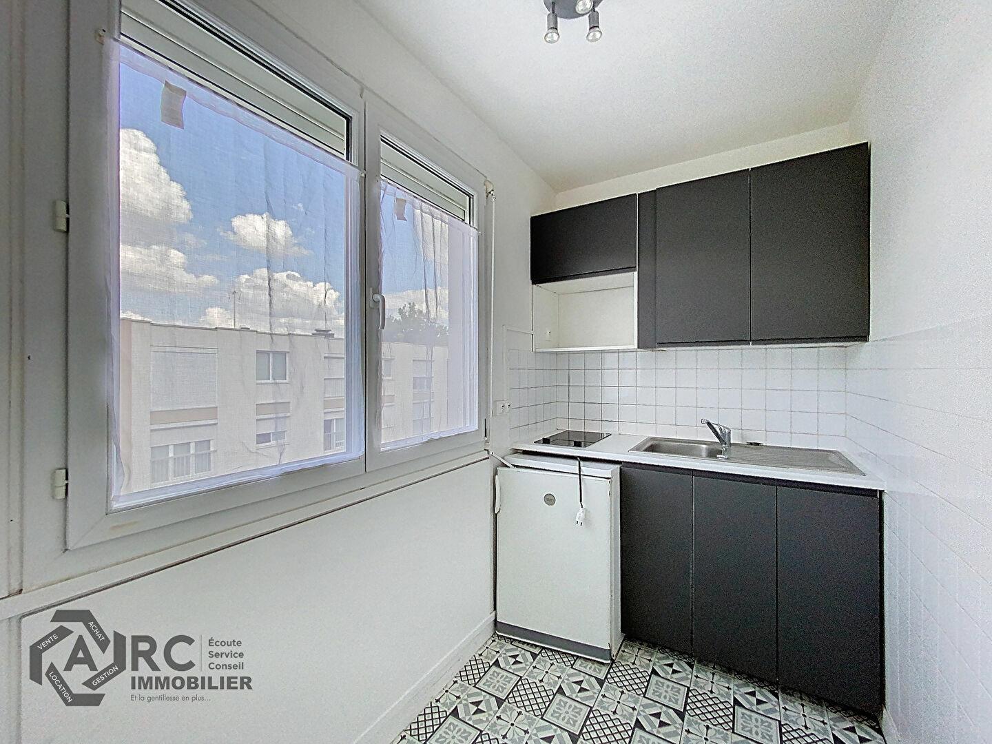 Appartement à vendre, 28m², Orléans