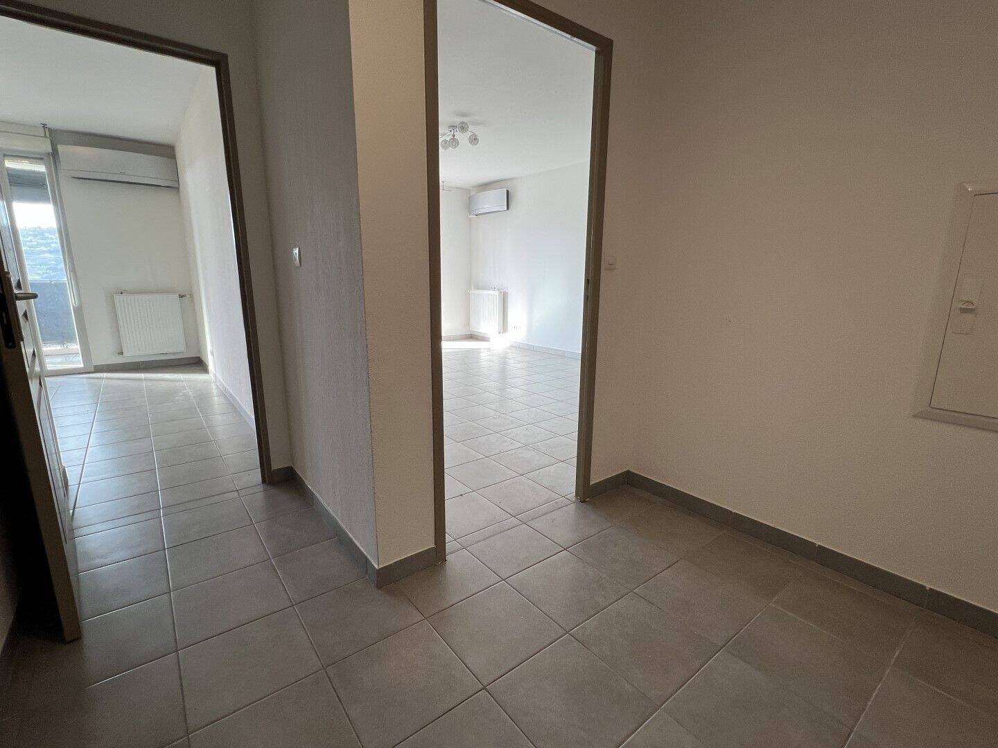 Appartement à louer, 66m², Nice