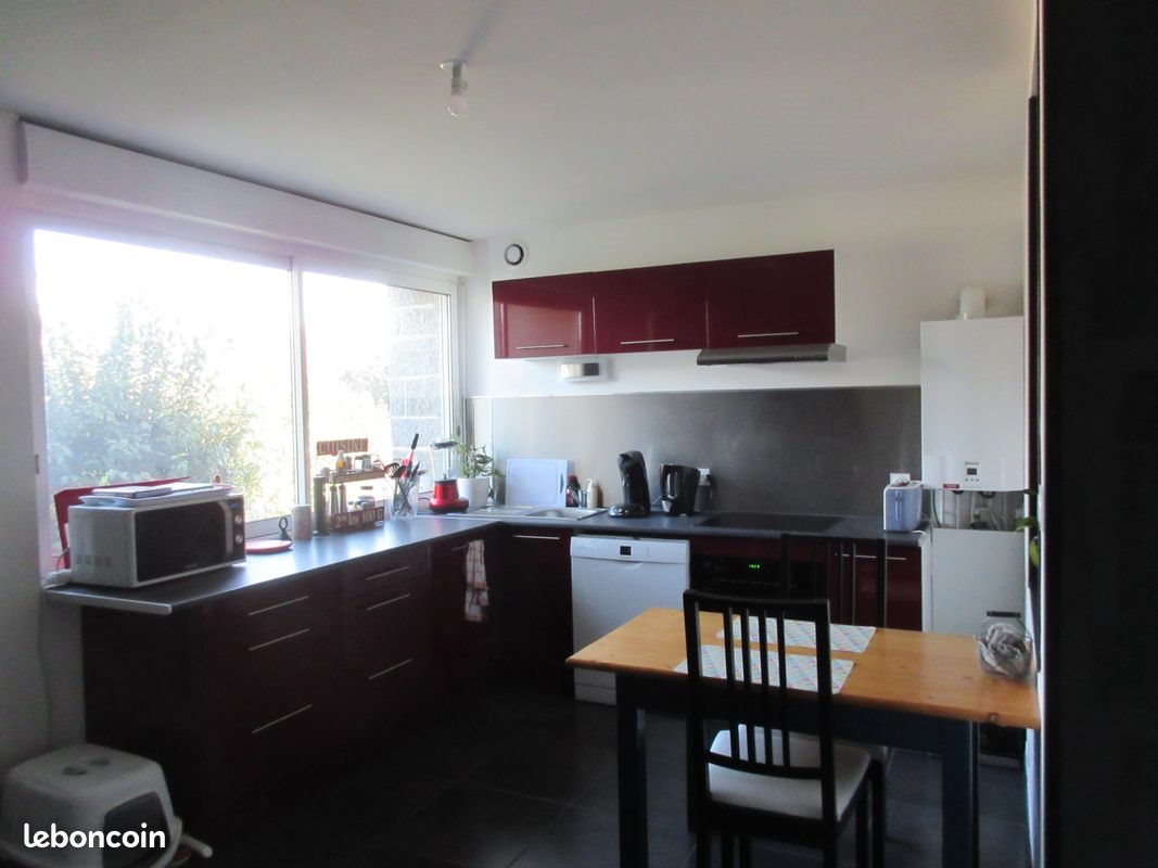 Maison à louer, 80m², Fougères