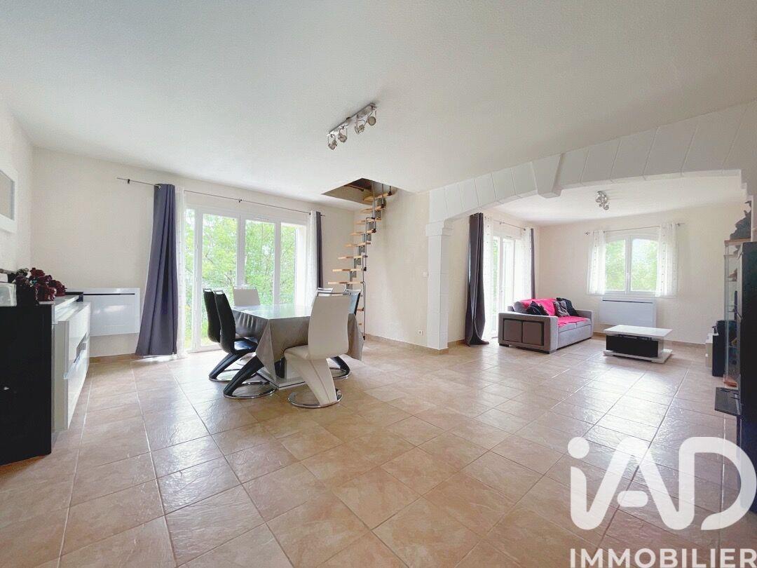Maison à vendre, 141m², Pierrefeu