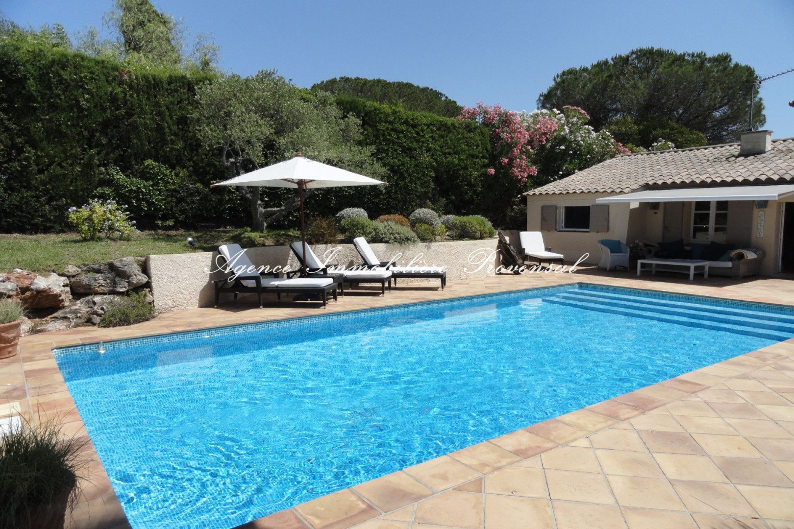Maison à louer, 120m², Sainte-Maxime