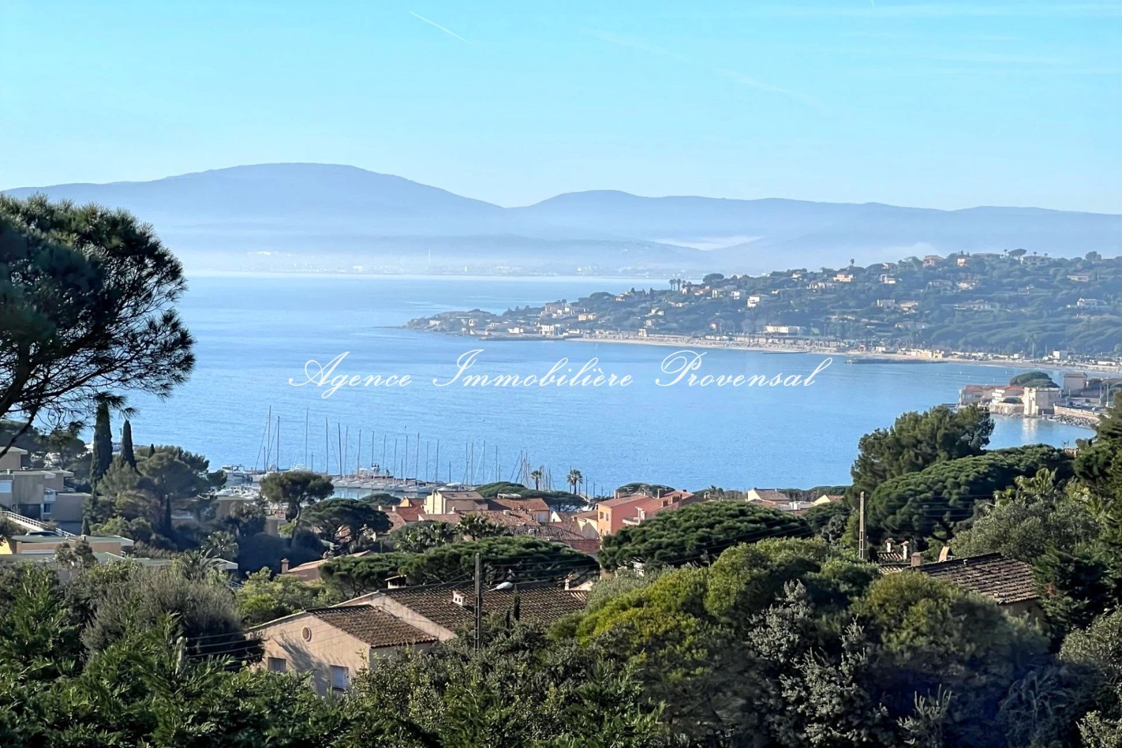 Maison à louer, 280m², Sainte-Maxime