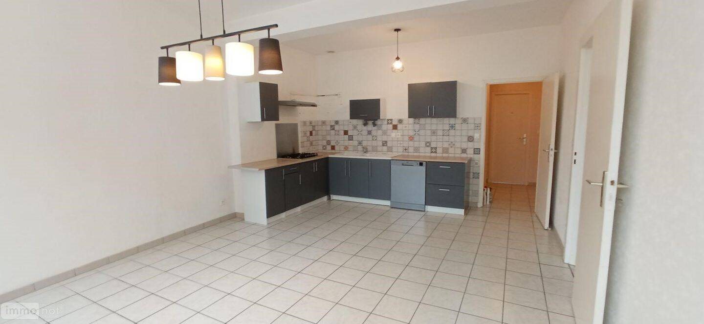 Appartement à louer, 93m², Langres