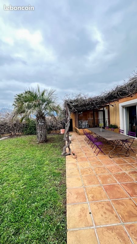 Maison à louer, 150m², La Crau