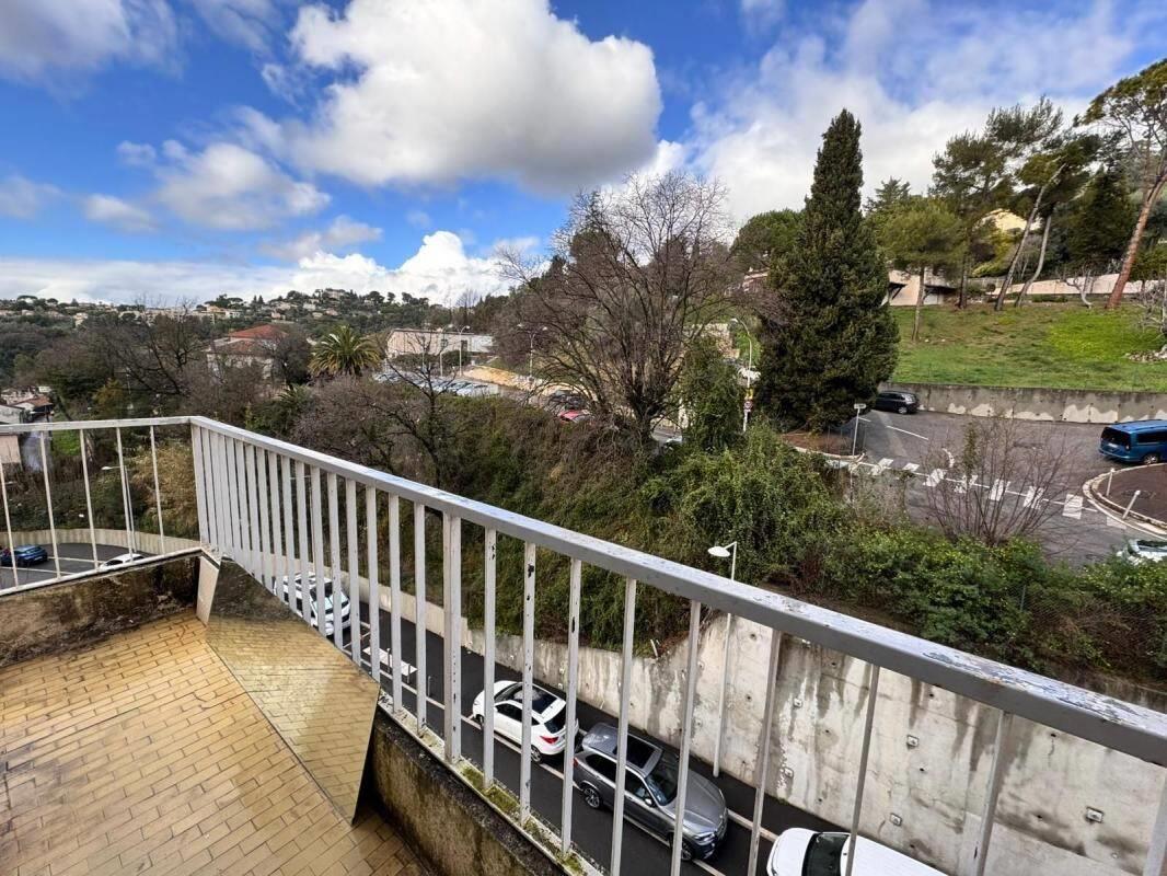 Appartement à louer, 61m², Nice