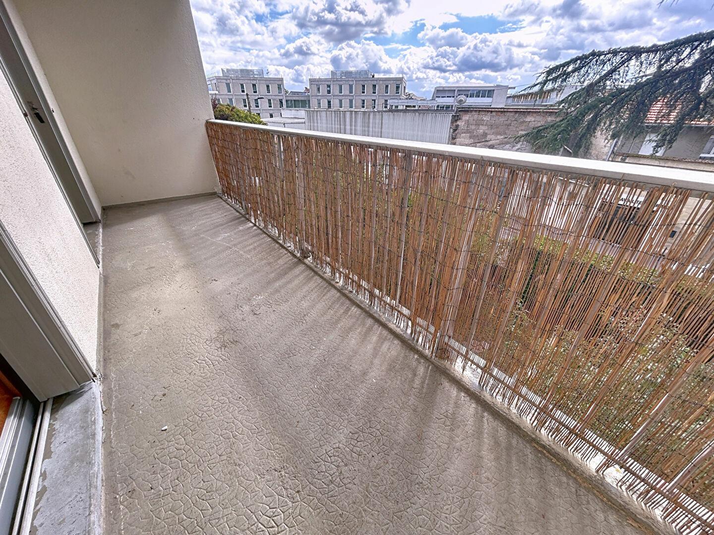 Appartement à louer, 50m², Bordeaux