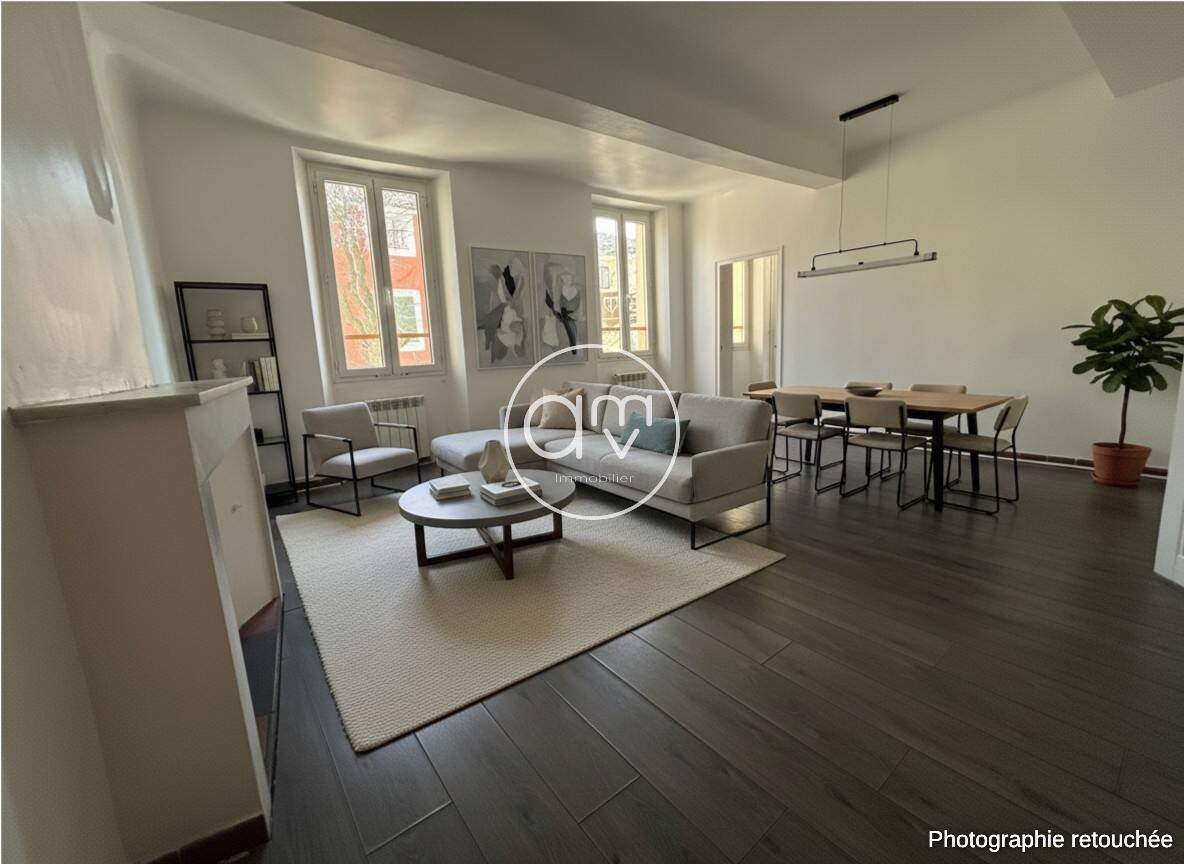 Appartement à vendre, 90m², Cuers