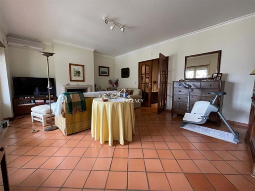 Apartamento T3 Charme com 2 Salas e Terraço com Vista Campo