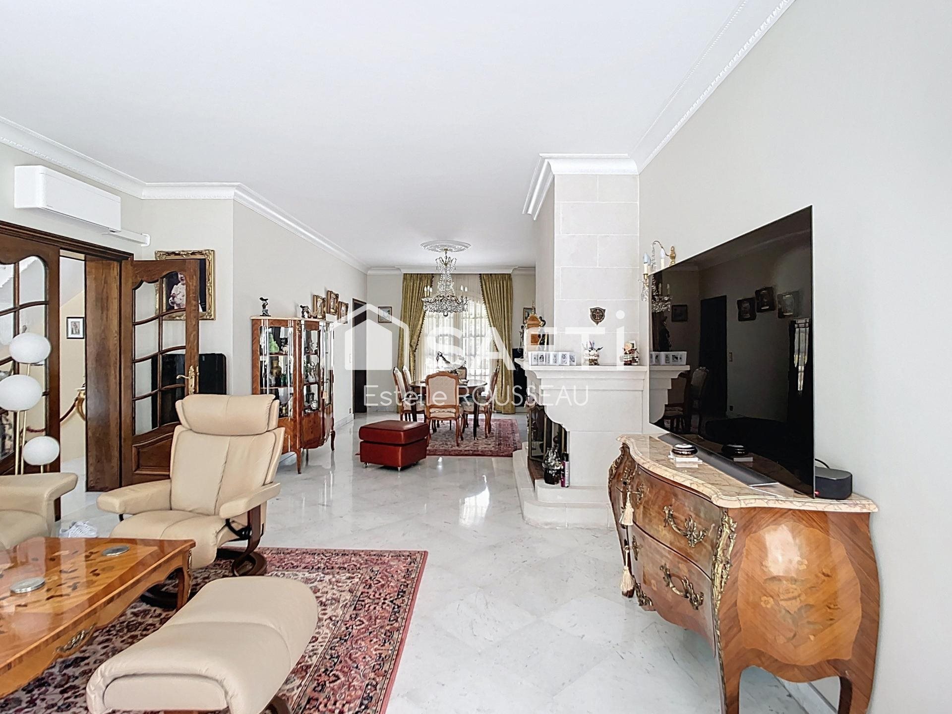 Maison à vendre, 221m², Saint-Maur-des-Fossés