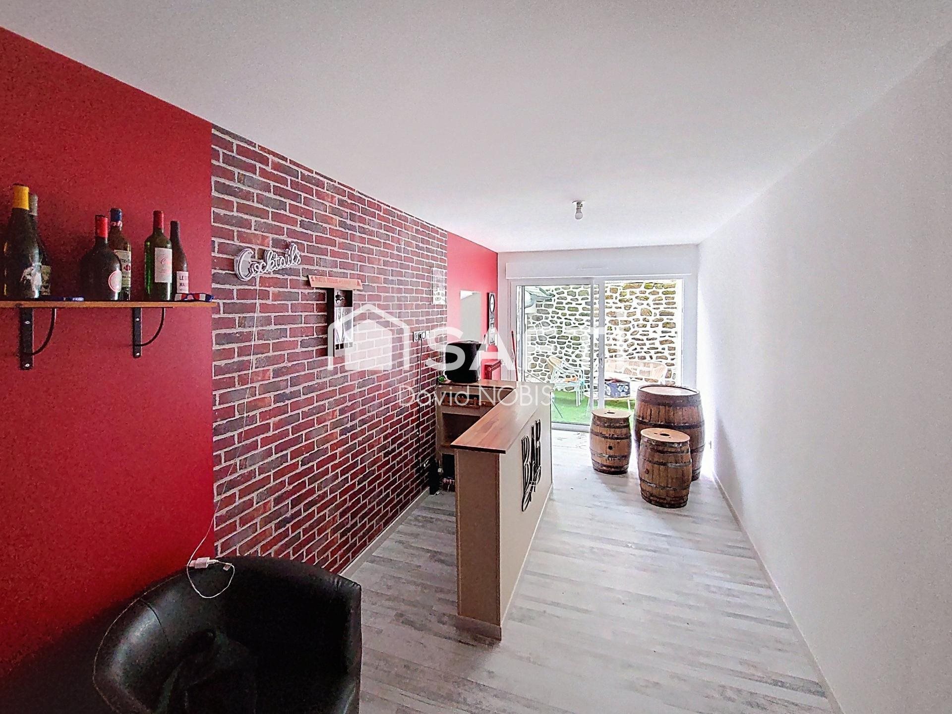 Maison à vendre, 115m², Saint-Denis-de-Gastines