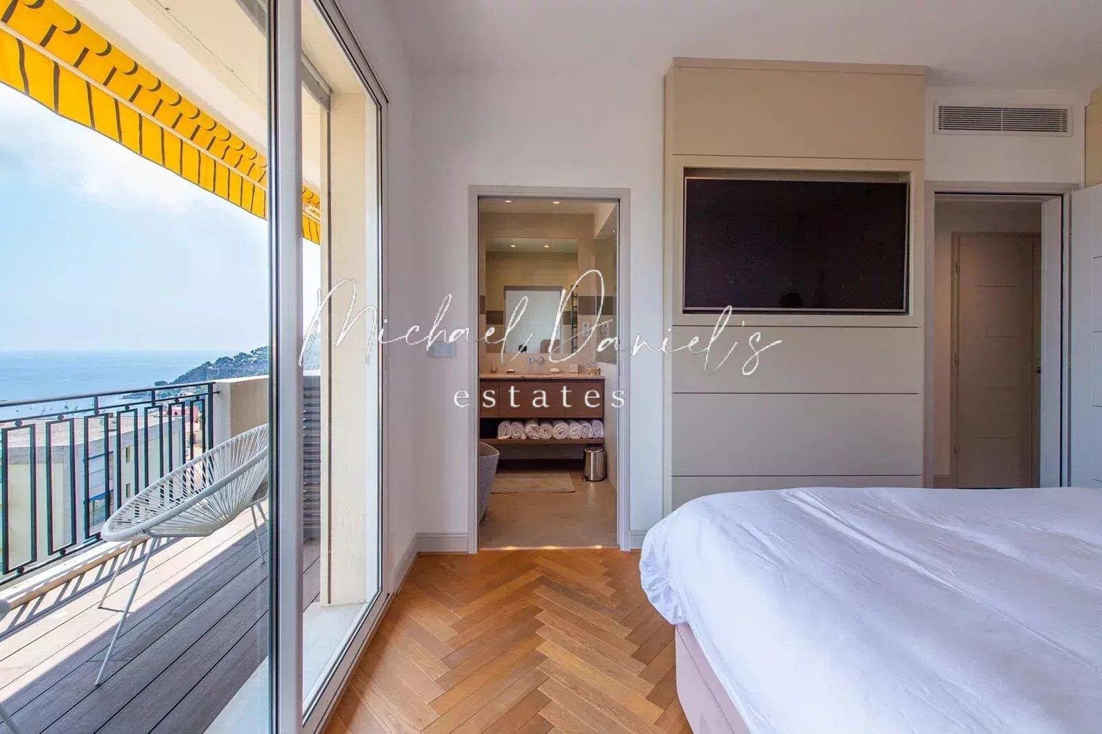 Splendid apartment with a sea view and on St Jean Cap Ferrat