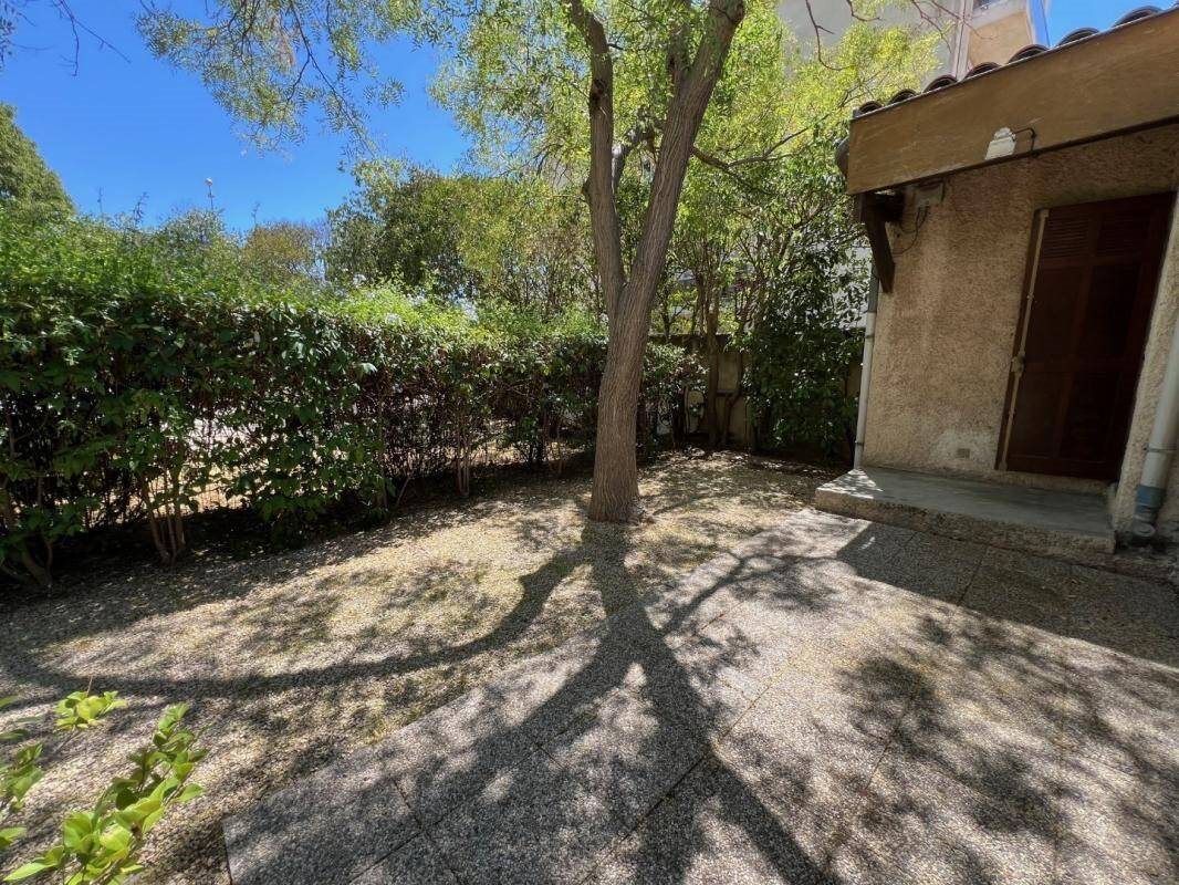 Maison à louer, 62m², Marseille 8ème