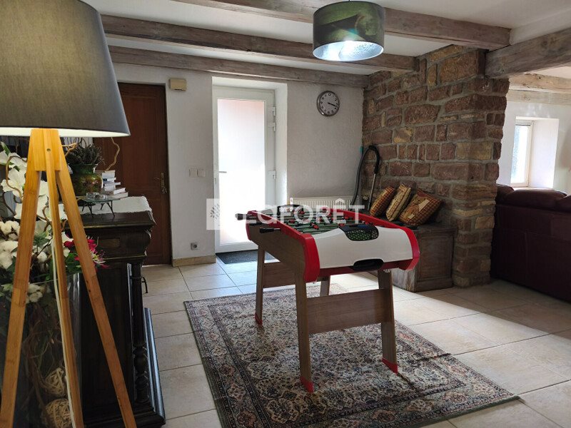 Appartement à louer, 136m², Métairies-Saint-Quirin