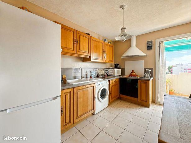 Appartement à vendre, 65m², Nîmes