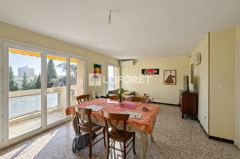 Appartement à vendre, 73m², Nîmes