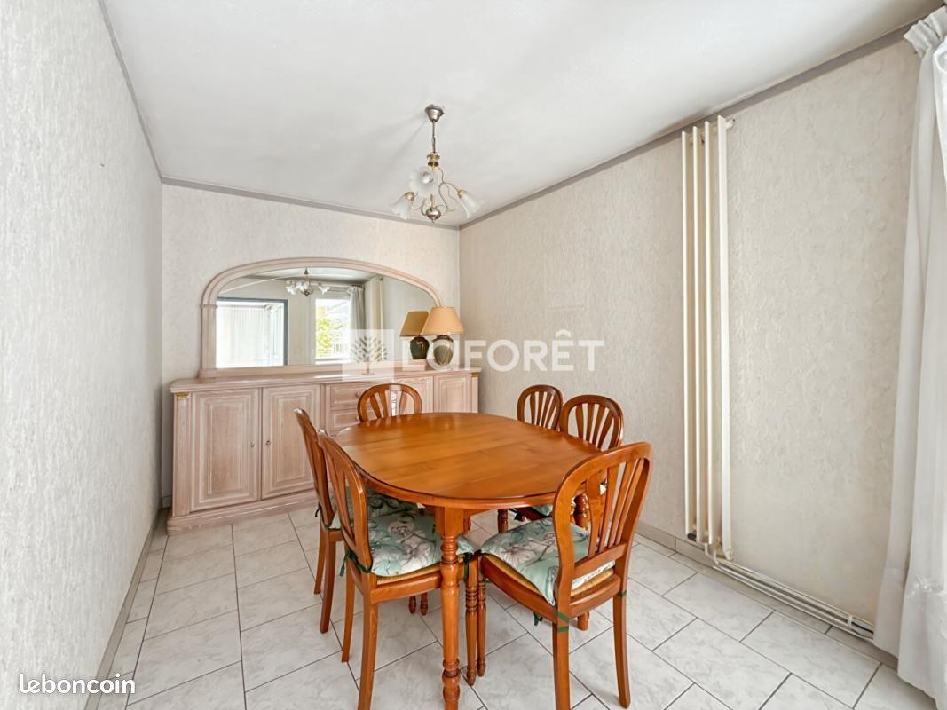 Appartement à louer, 75m², Nîmes