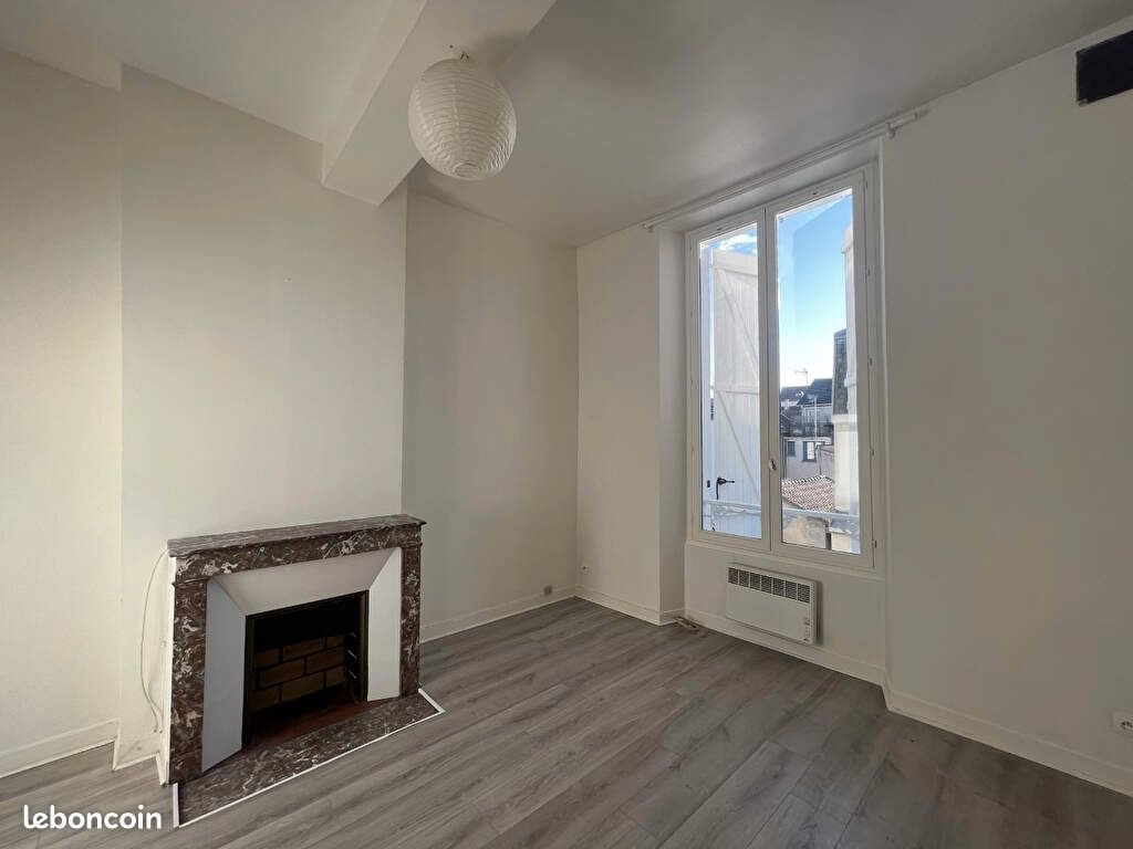 Appartement à louer, 40m², Mantes-la-Jolie