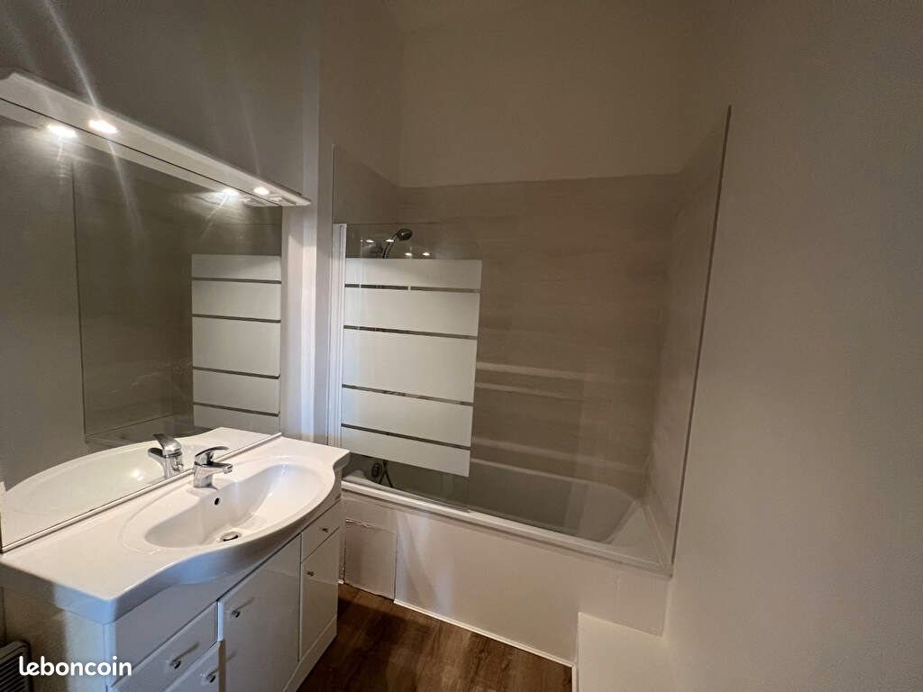 Appartement à louer, 40m², Mantes-la-Jolie