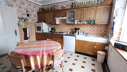 Double house for sale in Arleuf