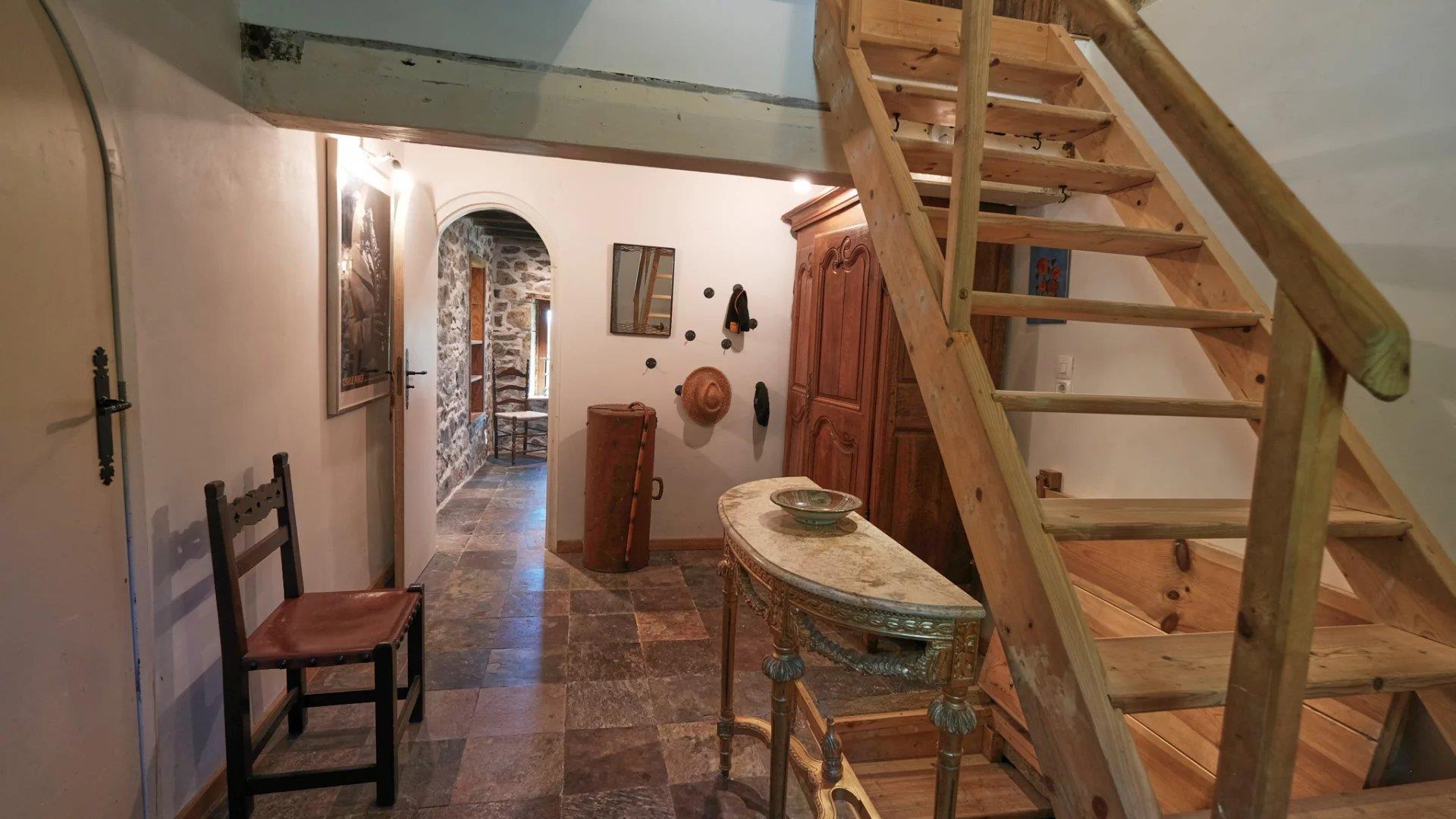 Maison à vendre, 90m², Villapourçon