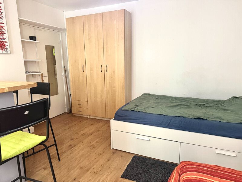 Appartement à louer, 21m², Paris 18ème
