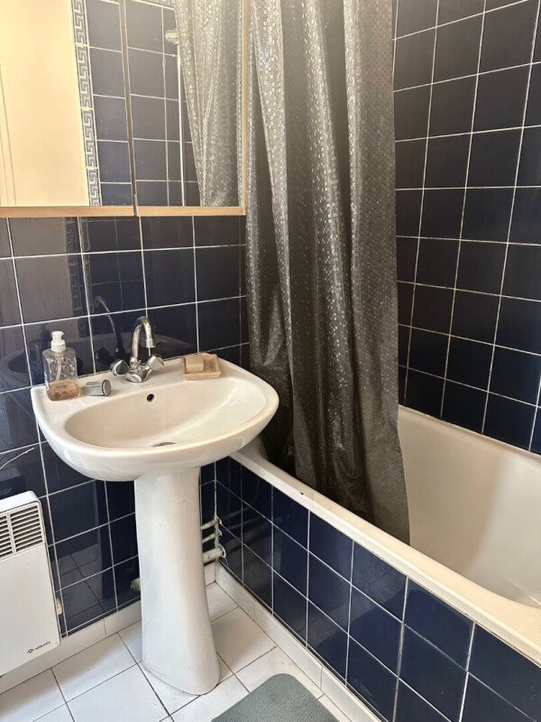 Appartement à louer, 21m², Paris 18ème