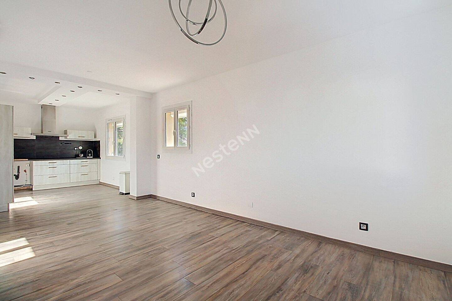 Appartement à louer, 72m², Rognac