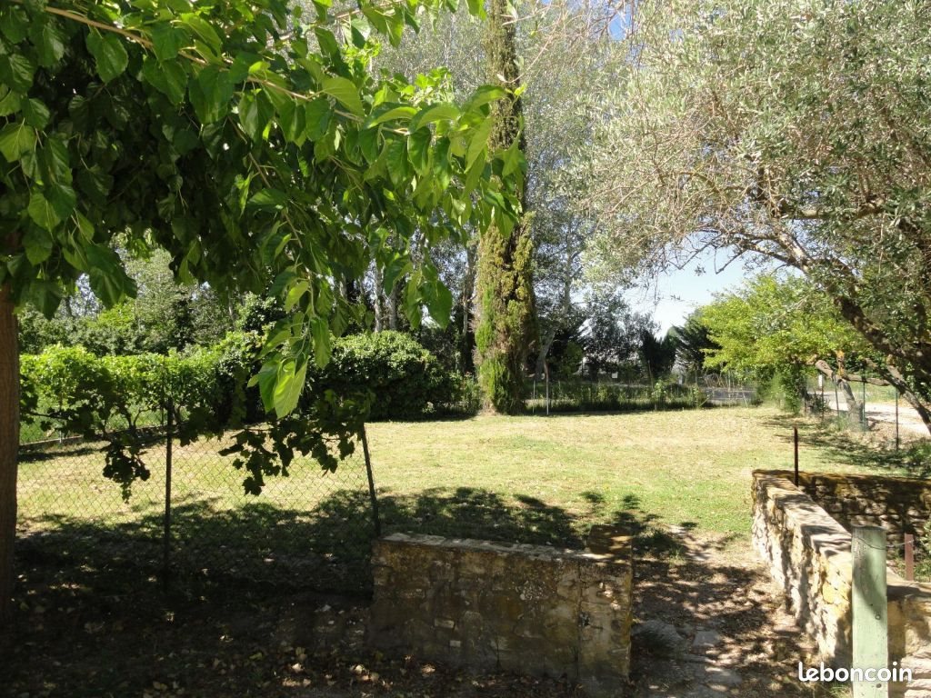 Maison à louer, 66m², Monteux