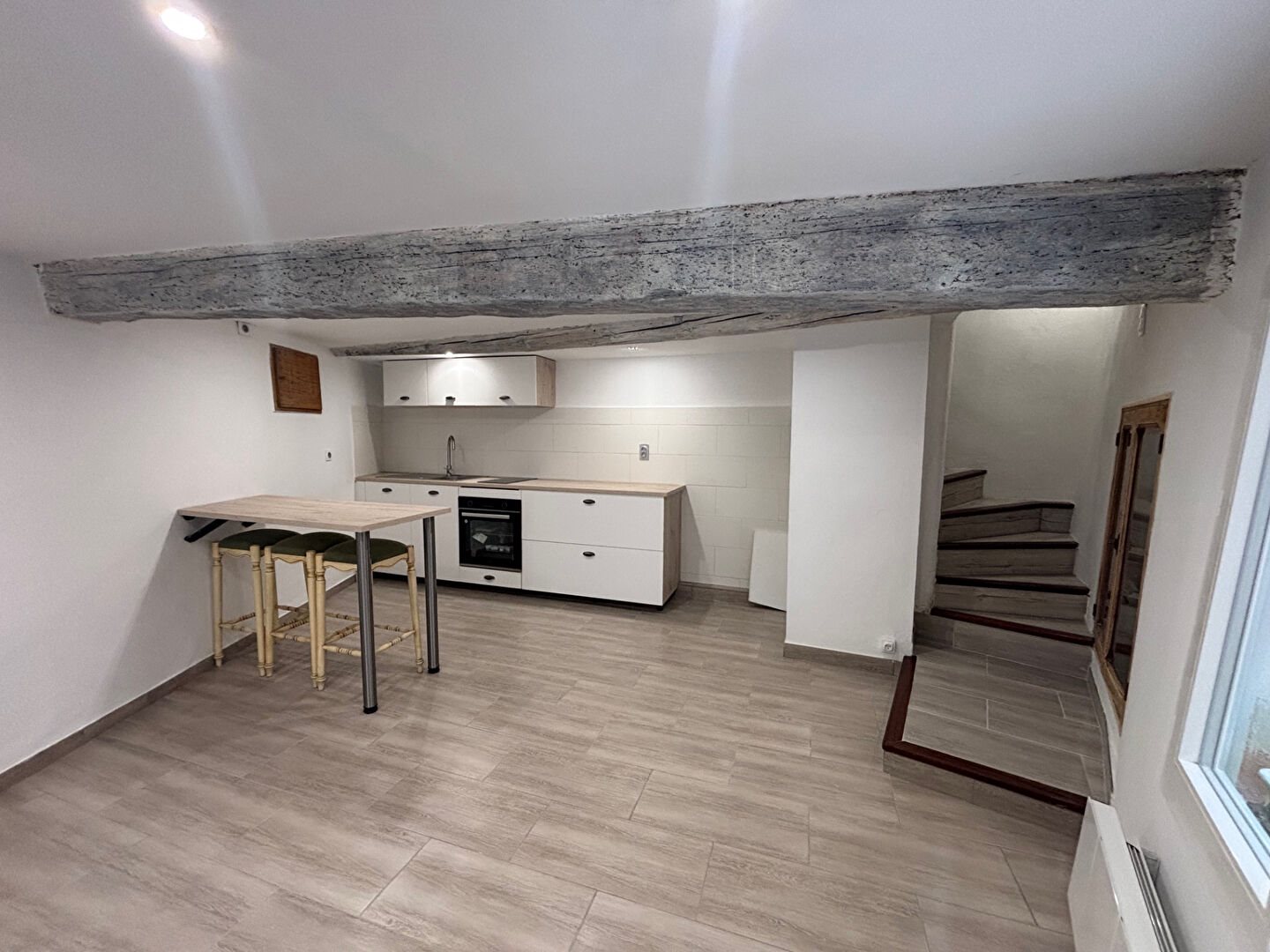 Maison à louer, 65m², Sarrians