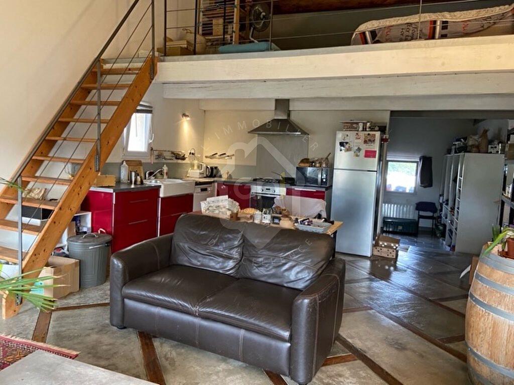 Appartement à louer, 70m², Monteux