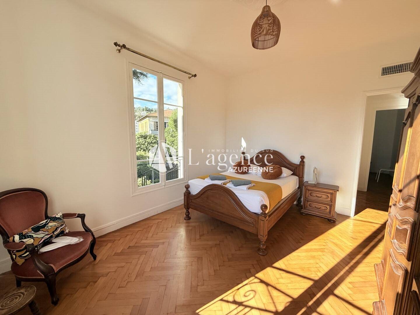 Appartement à louer, 69m², Nice