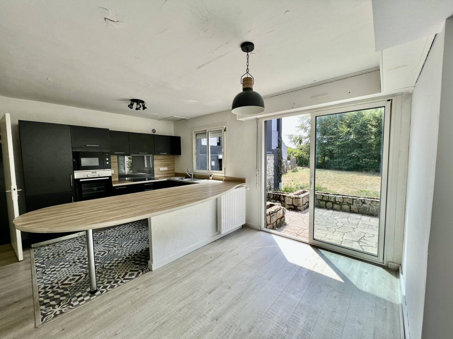 Maison à louer, 170m², Caudan