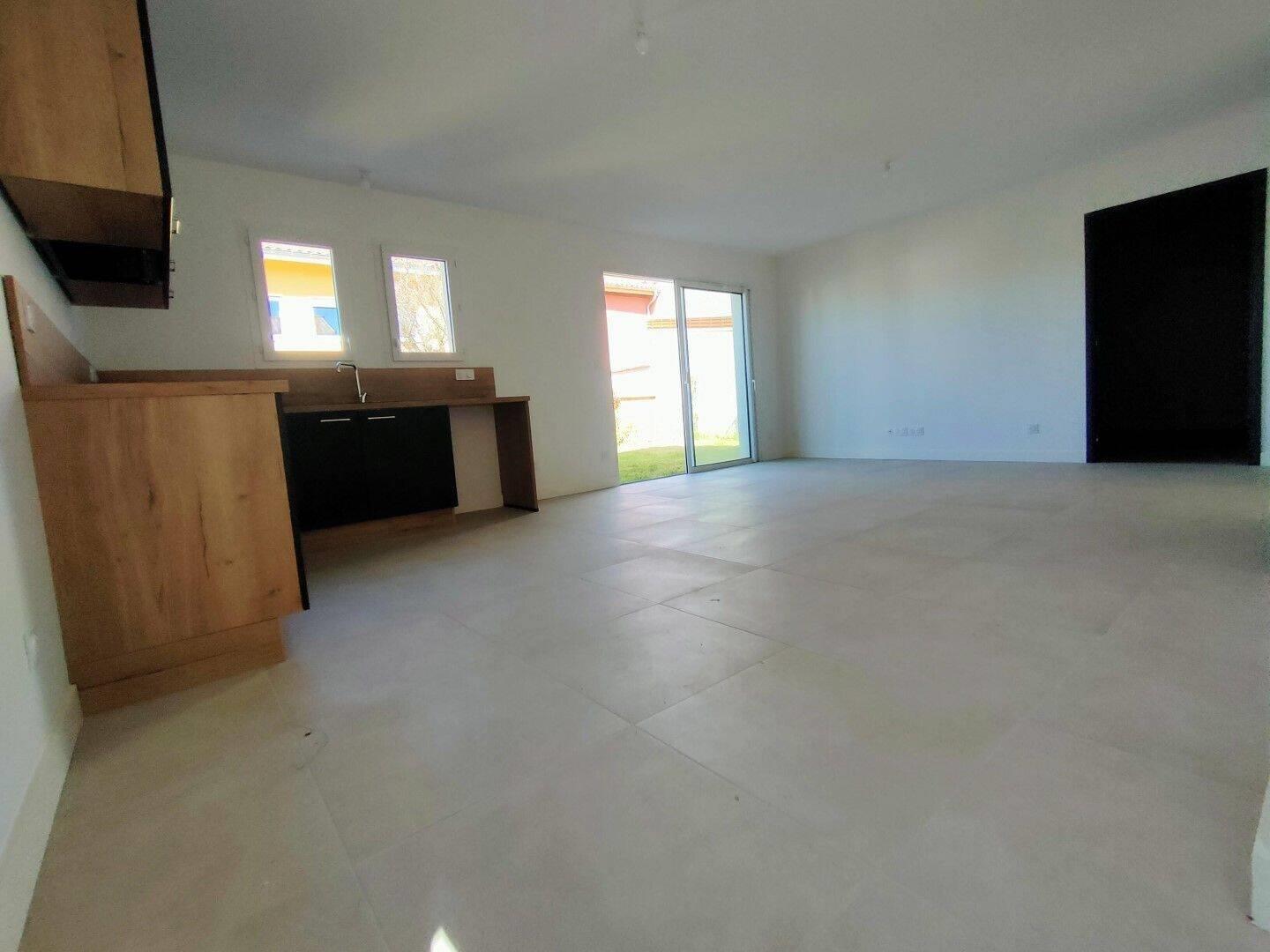 Maison à louer, 108m², Sathonay-Village