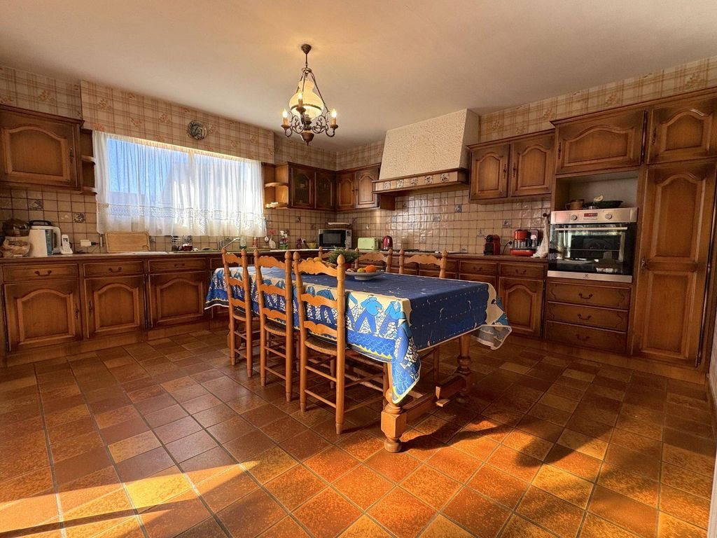 Maison à vendre, 180m², Larmor-Plage