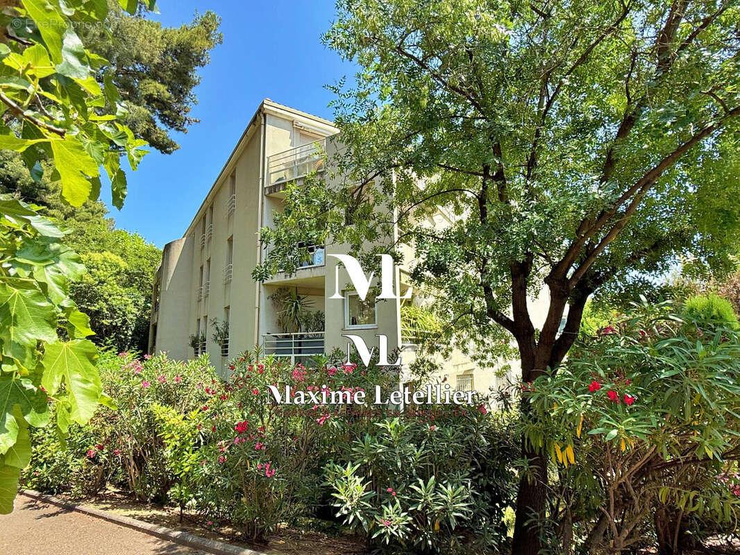 Appartement à vendre, 69m², Marseille 11ème