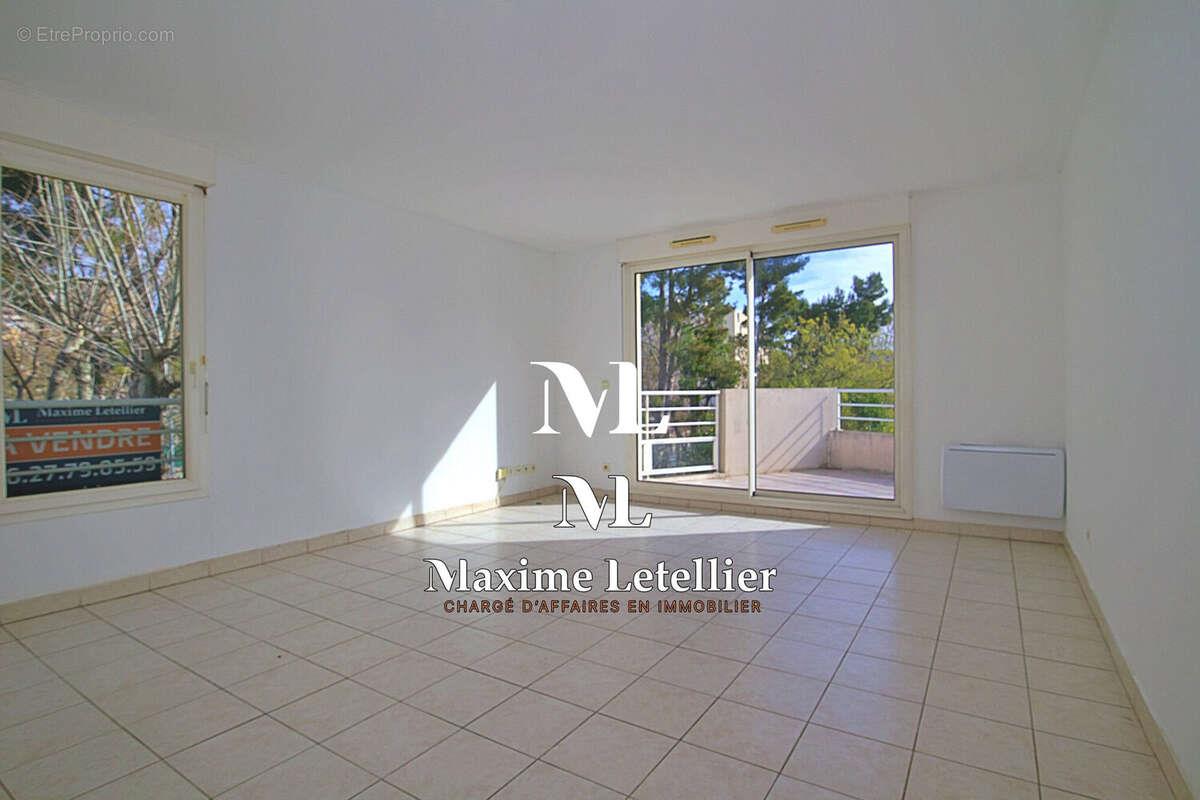 Appartement à vendre, 69m², Marseille 11ème