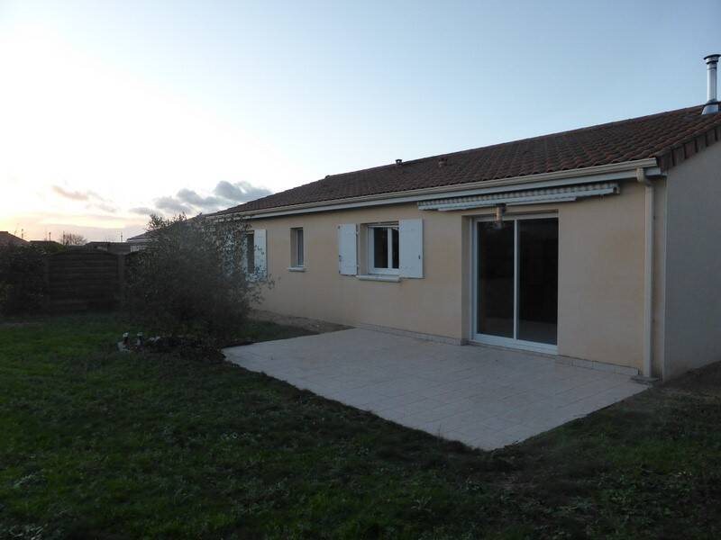 Maison à louer, 92m², Chiché