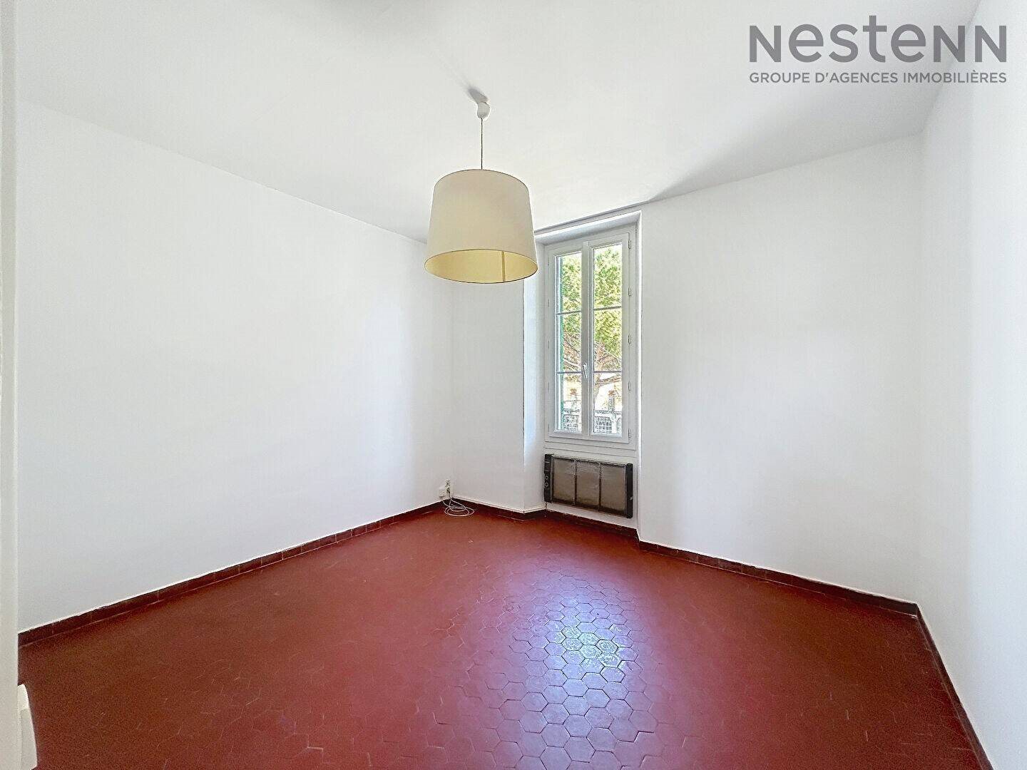 Appartement à louer, 45m², Cassis