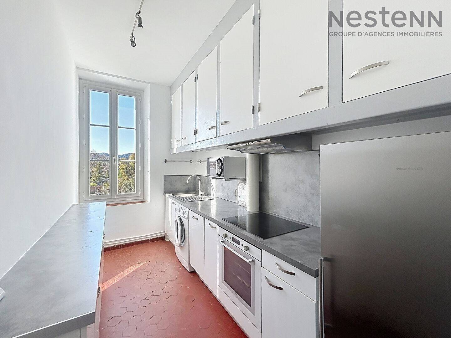 Appartement à louer, 45m², Cassis