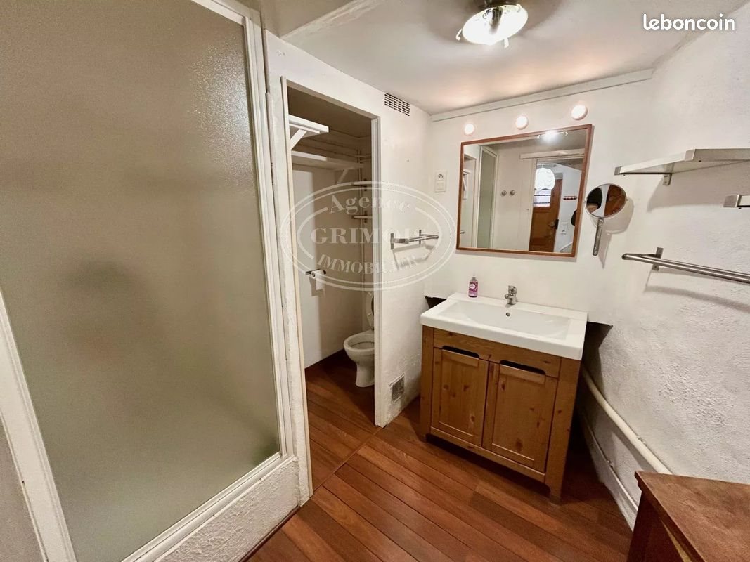 Maison à louer, 42m², Thézan-des-Corbières