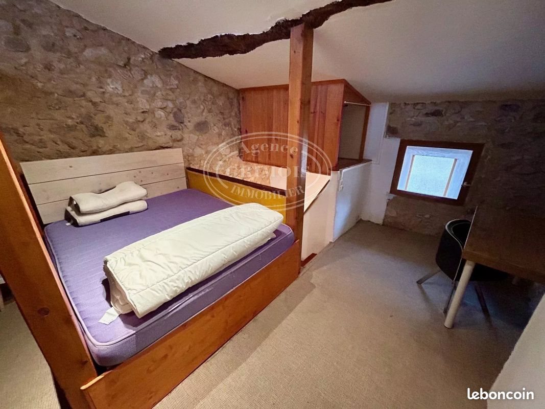 Maison à louer, 42m², Thézan-des-Corbières