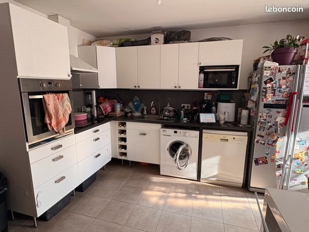 Appartement à louer, 71m², Nans-les-Pins